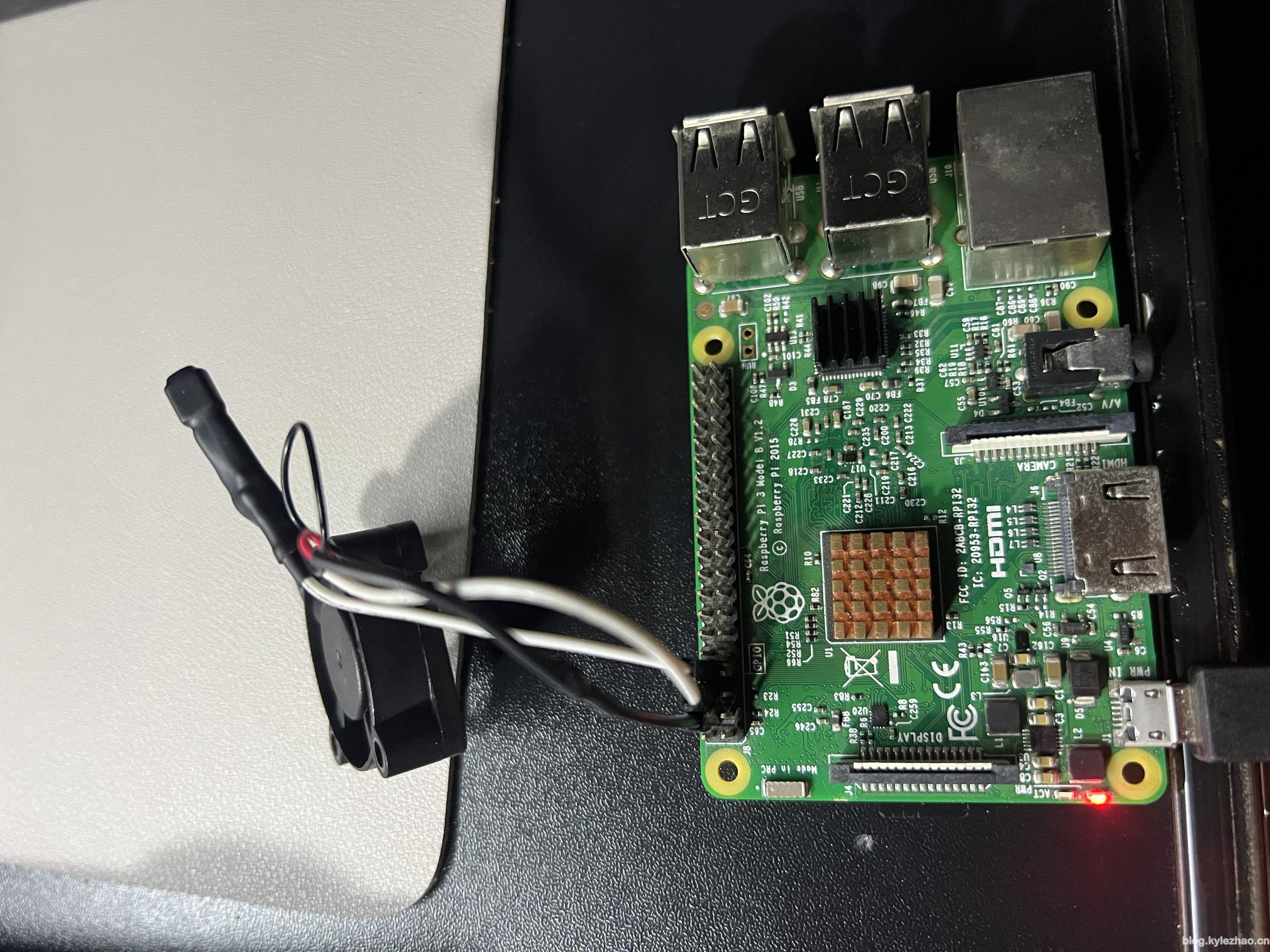 温控风扇成品图